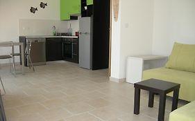 Domenica Apartments